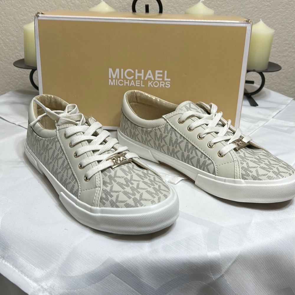 Womenswear Shoes